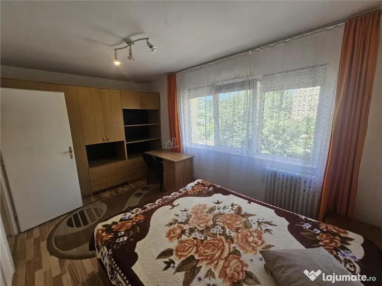 Apartament cu 2 camere semidecomandat în Nord