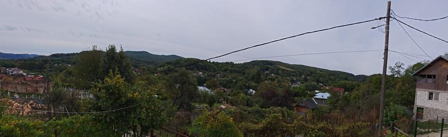 Casă cu 4 camere în Valea