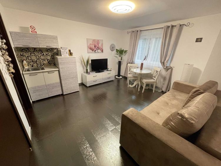 Apartament cu 4 camere în Central