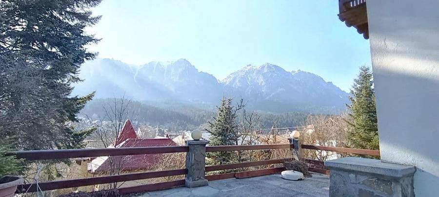 Casă cu 5 camere cu Teren 700 Mp în Zamora
