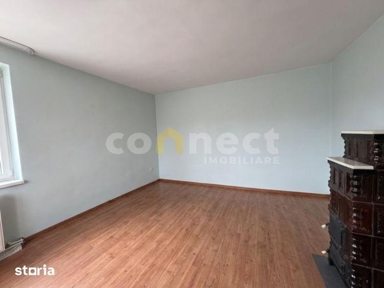 Casă cu 1 camere cu Teren 2120 Mp în Gilău