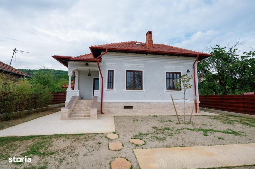 Casă cu 4 camere cu Teren 600 Mp în Ștefănești
