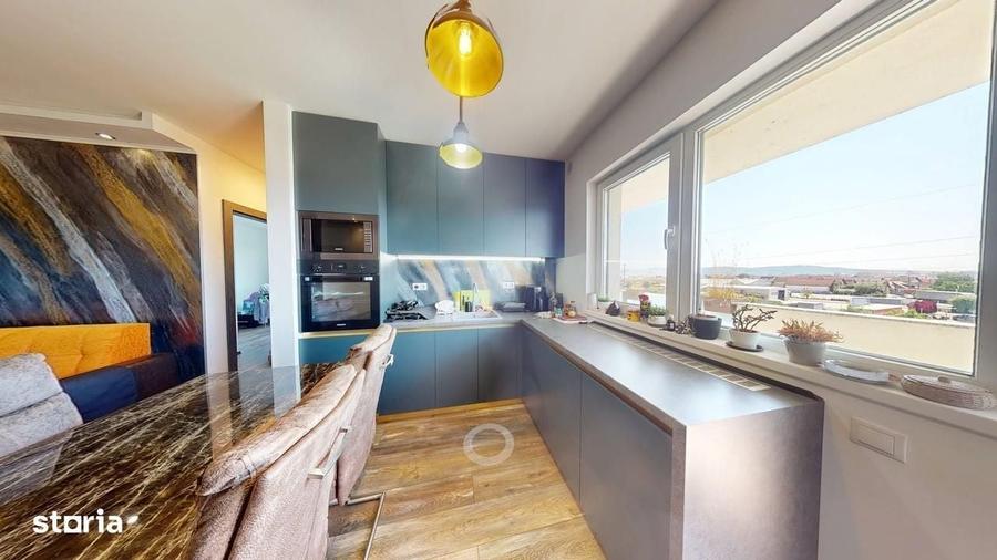 Apartament cu 4 camere în Central