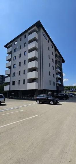 Apartament cu 2 camere semidecomandat în Vișani