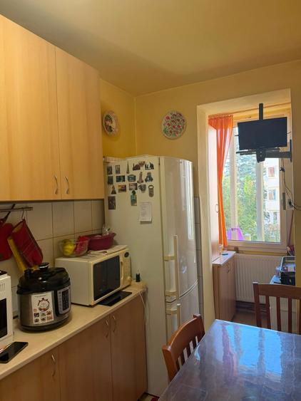 Apartament cu 3 camere decomandat în Ștrand