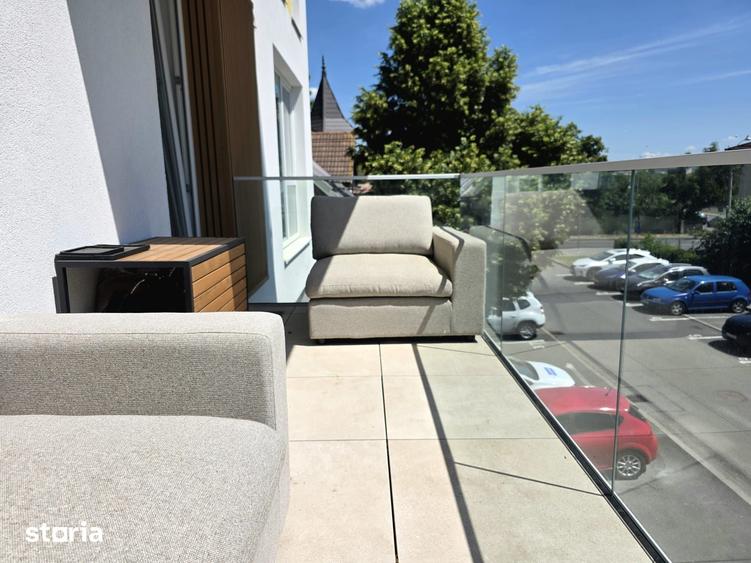 Apartament cu 3 camere, mobilat în Central