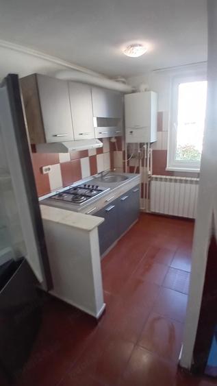 Garsonieră decomandată în Mărăței