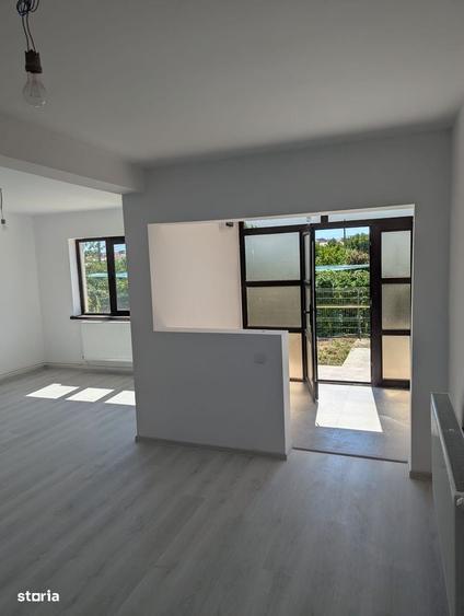 Casă cu 4 camere cu Teren 352 Mp în Valu lui Traian