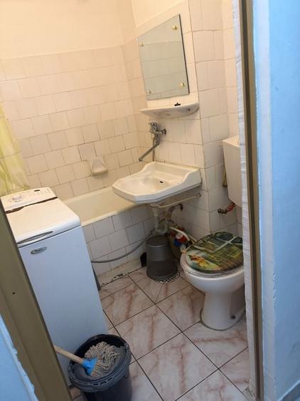 Garsonieră decomandată în Nord