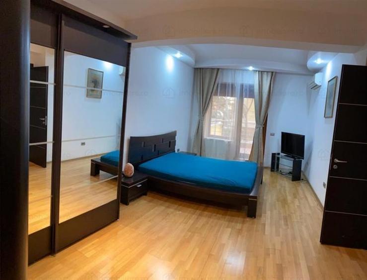Apartament cu 3 camere decomandat, mobilat în Șoseaua Nordului