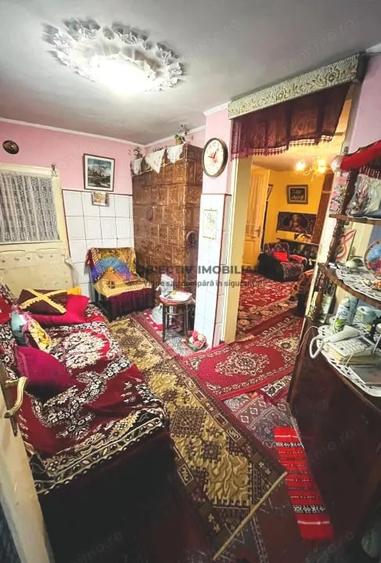 Casă cu 2 camere cu Teren 171 Mp în Vest