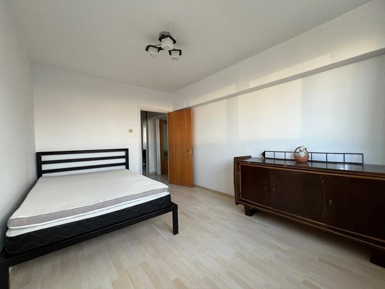 Apartament cu 2 camere decomandat în Dristor