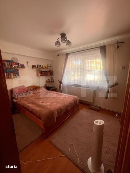Apartament cu 3 camere decomandat în Central