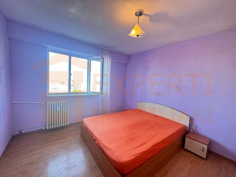 Apartament cu 2 camere decomandat, mobilat în Casa de Cultură