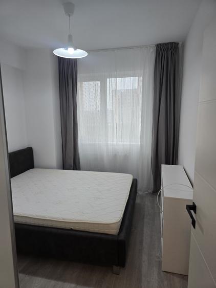 Apartament cu 2 camere semidecomandat în Lunca Cetățuii
