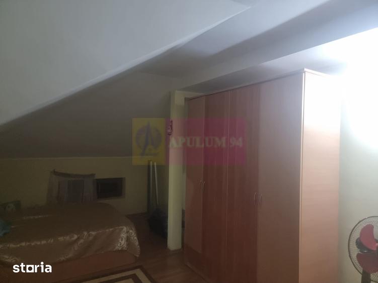 Casă cu 7 camere cu Teren 1500 Mp în Brănești