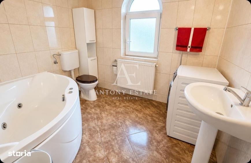 Casă cu 4 camere cu Teren 385 Mp în Sântandrei