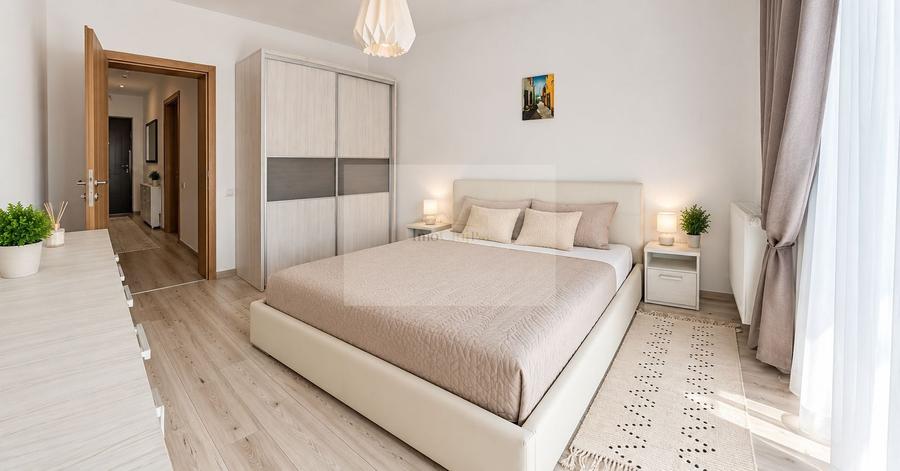 Apartament cu 2 camere semidecomandat, mobilat în Între Lacuri
