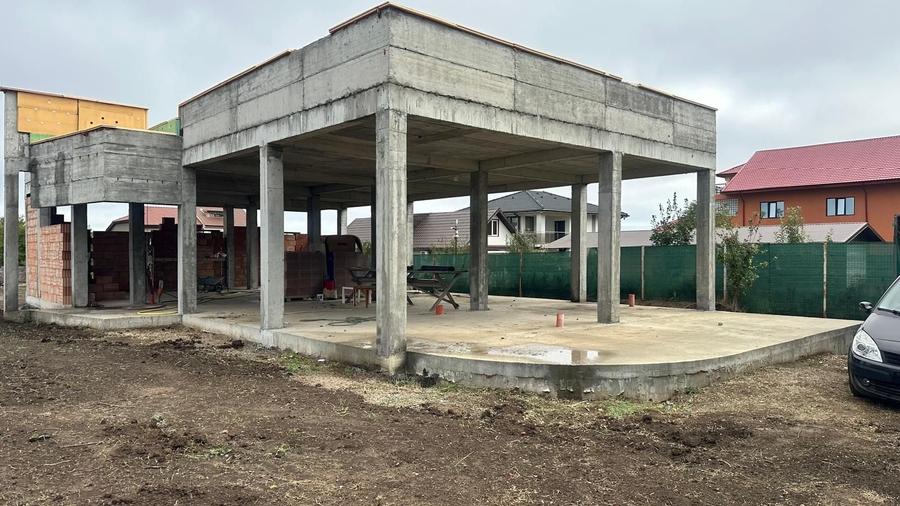 Teren Construcții intravilan de 1334 mp, în Km 5