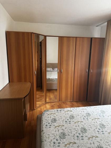 Apartament cu 2 camere semidecomandat în Bistrița