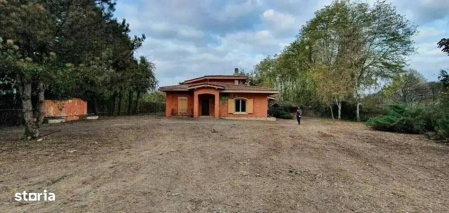 Casă cu 4 camere cu Piscina în Siliștea Snagovului