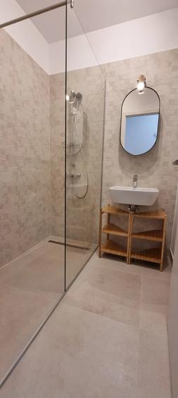 Apartament cu 2 camere semidecomandat în Take Ionescu