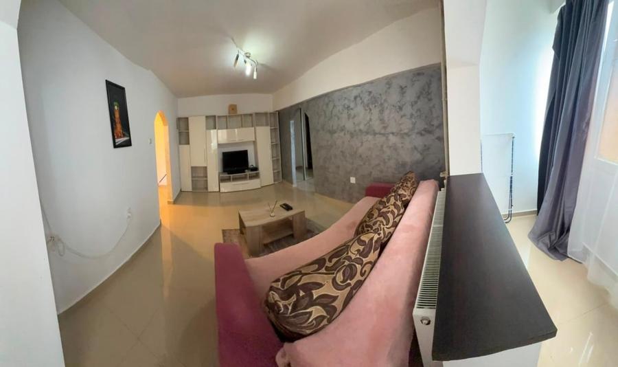Apartament cu 2 camere, 55 mp, zona Ultracentral - Catedrala - 2