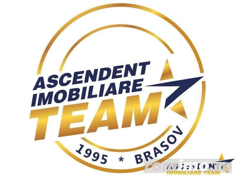 Apartament cu 3 camere decomandat în Noua