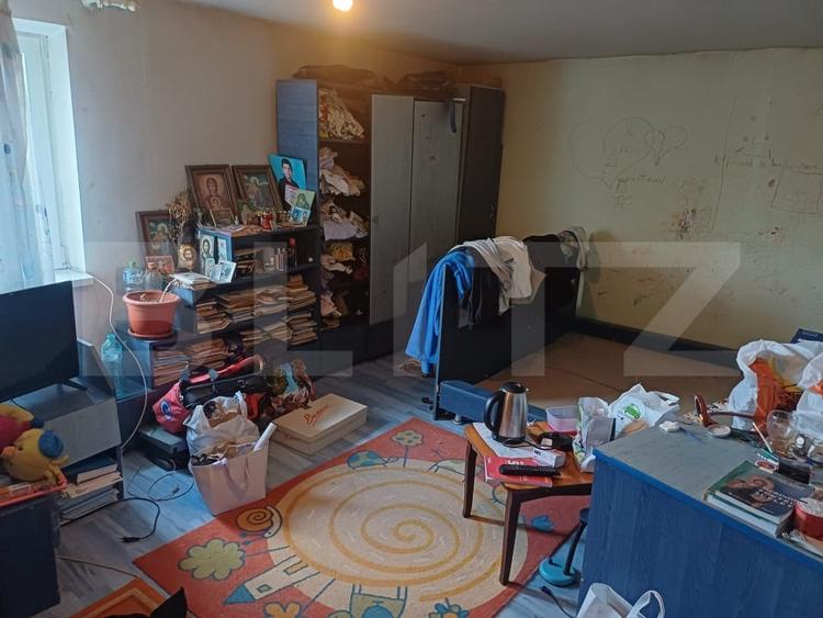 Casă individuală cu 5 camere cu Canalizare în Exterior Vest