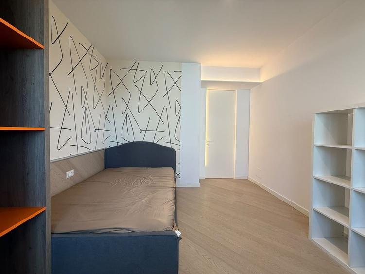 Apartament cu 3 camere decomandat, mobilat în Pipera