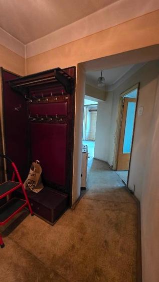 Apartament cu 2 camere decomandat în Titulescu
