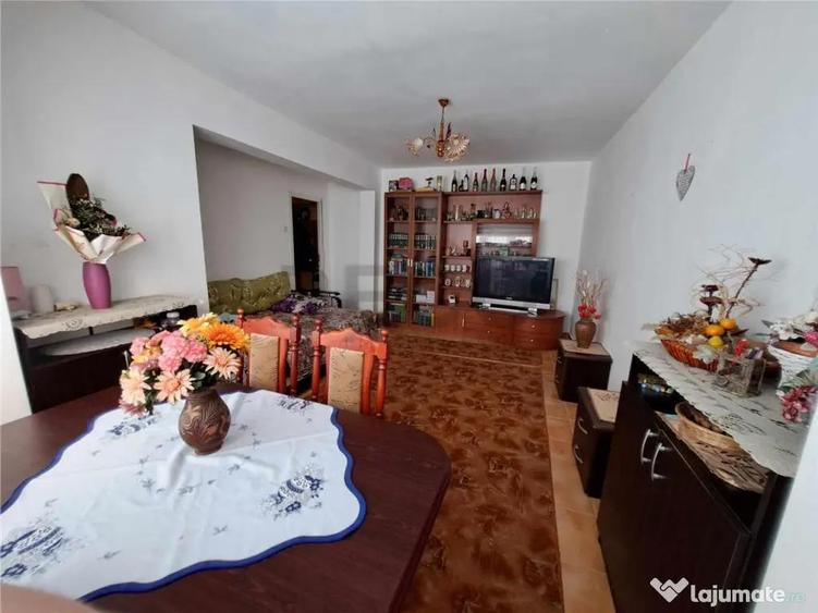 Apartament cu 2 camere decomandat în Ultracentral