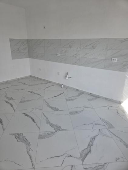 Casă cu 3 camere în Preajba