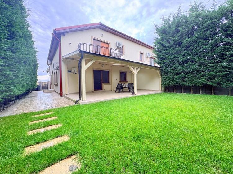 Duplex cu 4 camere cu Canalizare în Dumbrăvița