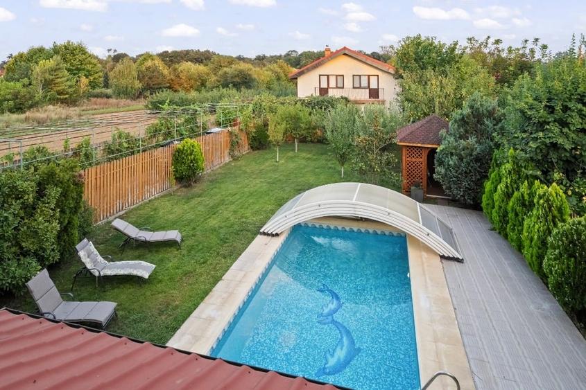 Casă individuală cu 5 camere cu Canalizare în Snagov