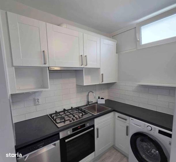 Garsoniera la cheie, etaj intermediar, zona strazii BUCEGI - 7
