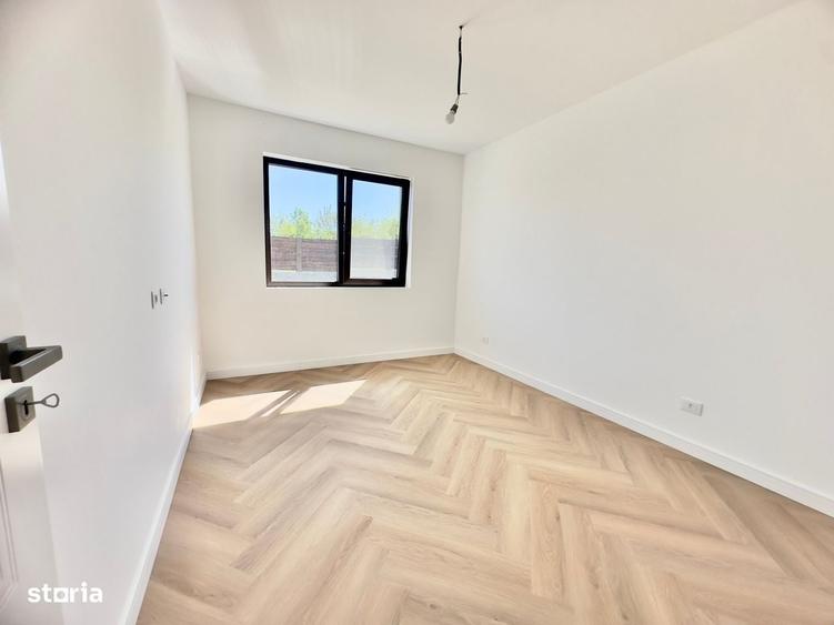 Casă cu 4 camere în Hlincea
