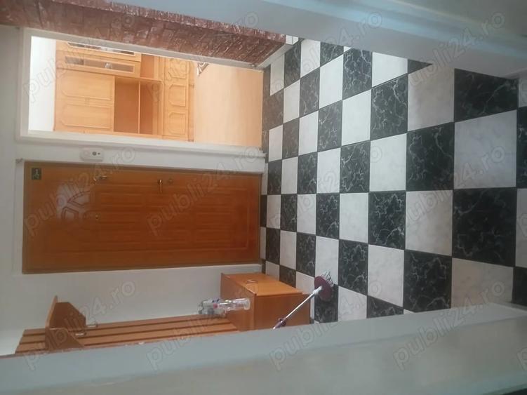 Apartament cu 2 camere decomandat în Stănești