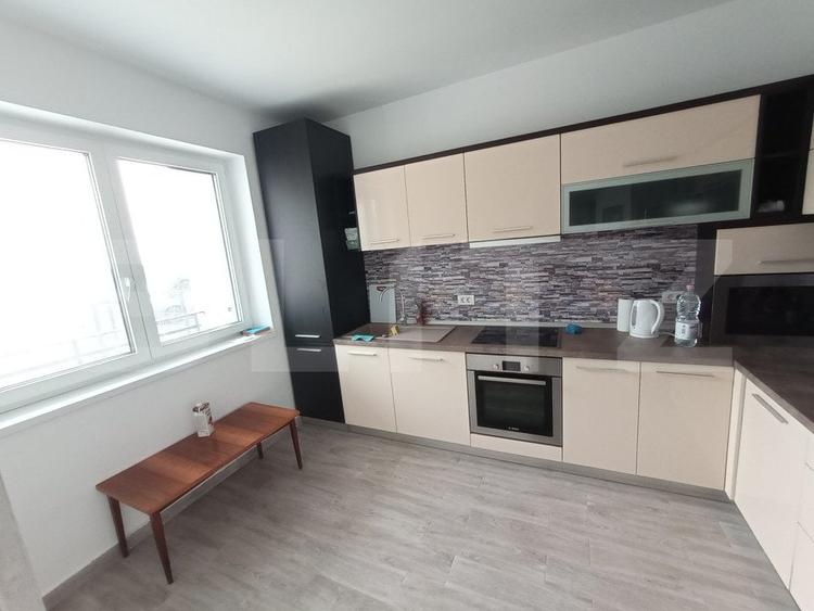 Duplex cu 4 camere cu Canalizare în Calea Urseni
