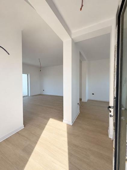 Duplex cu 3 camere cu Canalizare în Remetea Mare