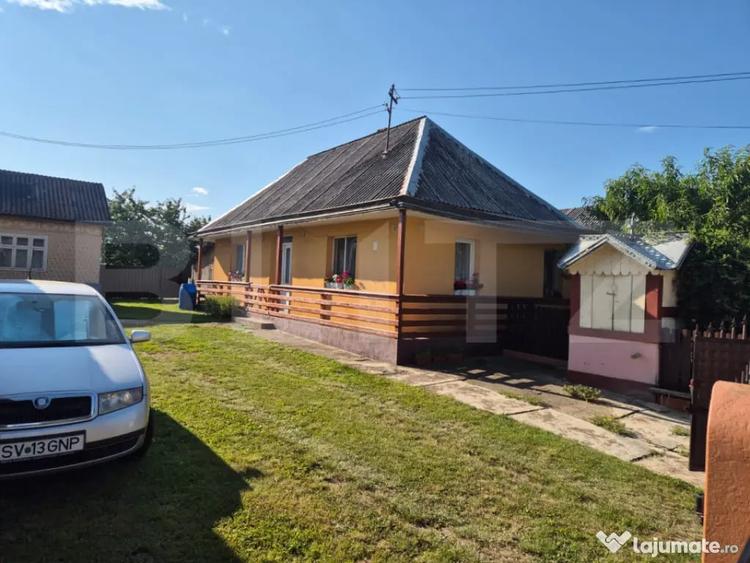 Casă cu 2 camere cu Teren 5600 Mp în Central