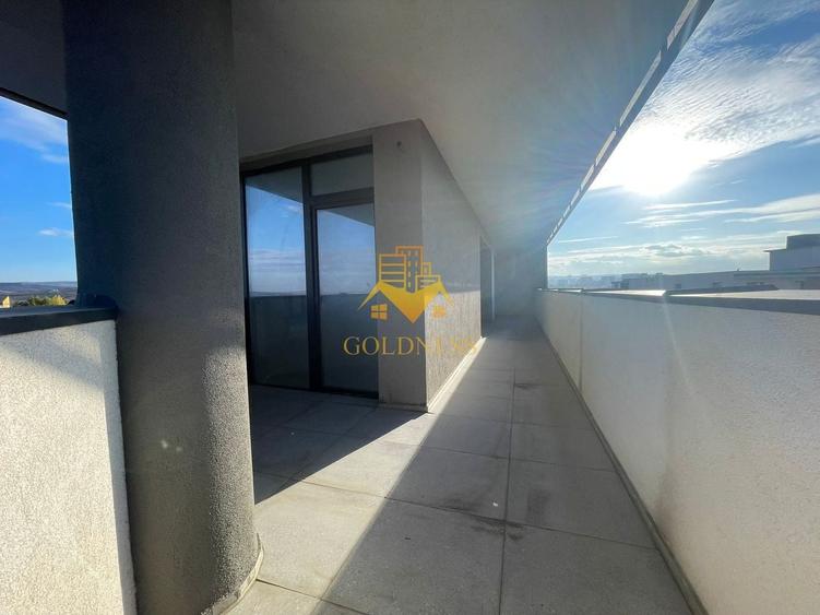 Apartament cu 3 camere decomandat în Între Lacuri