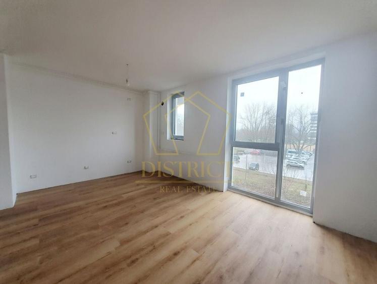 Apartament cu 2 camere semidecomandat în Torontalului