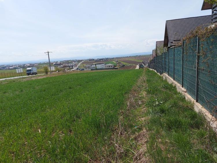 Teren agricol intravilan de 4000 mp, în Sfântu Ilie