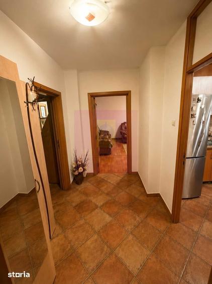 Apartament vanzare 3 camere Decebal - 5