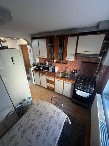 Apartament cu 2 camere semidecomandat în Nord-Est