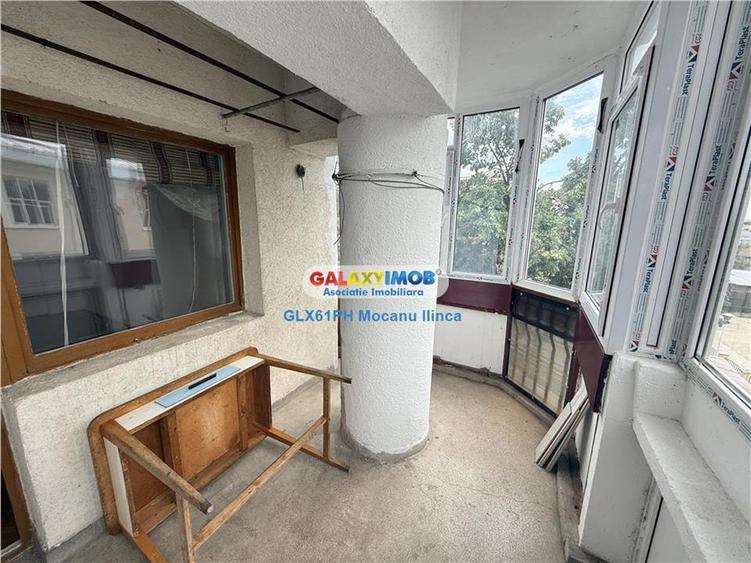 Apartament cu 3 camere decomandat în Republicii