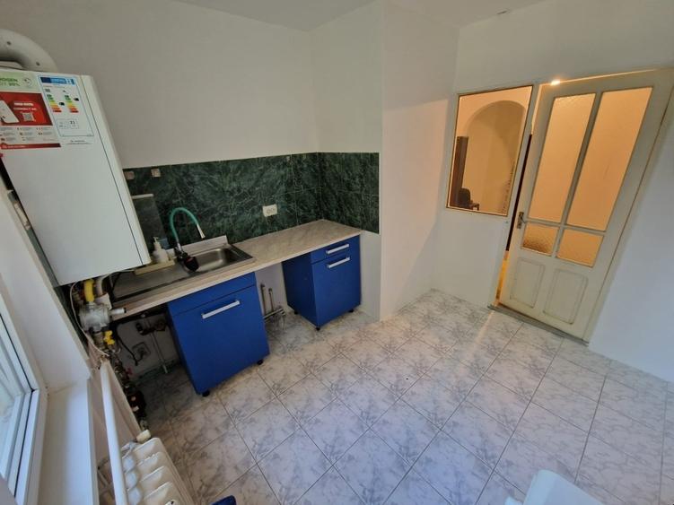 Apartament cu 3 camere decomandat, mobilat în Mănăștur