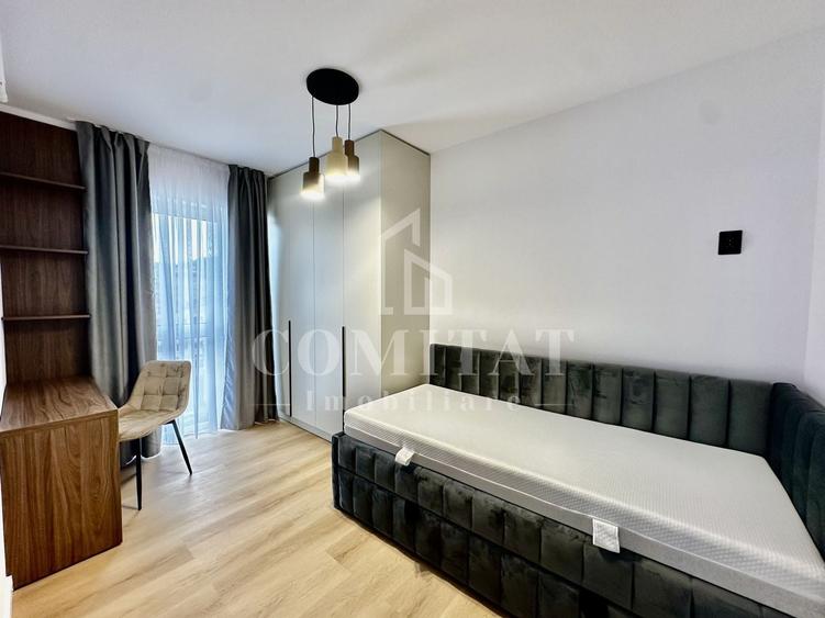 Prima închiriere! Apartament 3 camere | Parcare | Terasă | Eroilor - 12