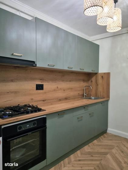 Apartament cu 2 camere decomandat în Central